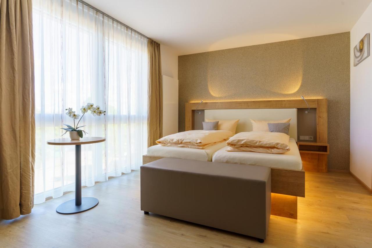 Hotel Rosenstein Heubach  Bagian luar foto