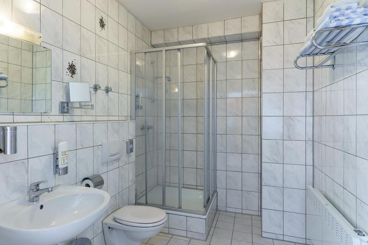 Hotel Rosenstein Heubach  Bagian luar foto