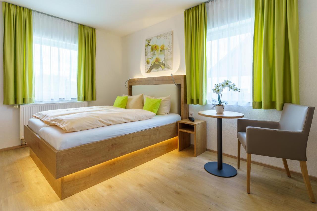 Hotel Rosenstein Heubach  Bagian luar foto