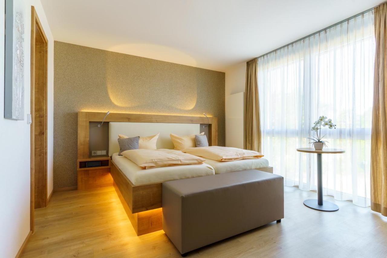 Hotel Rosenstein Heubach  Bagian luar foto