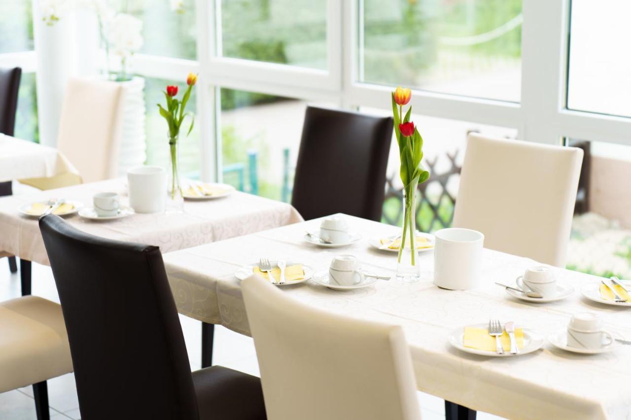 Hotel Rosenstein Heubach  Bagian luar foto